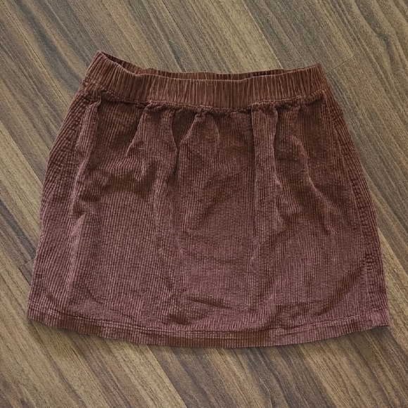 💥Buy2Get1Free💥AE Brown Ribbed Bubble Mini Skirt - Picture 1 of 3